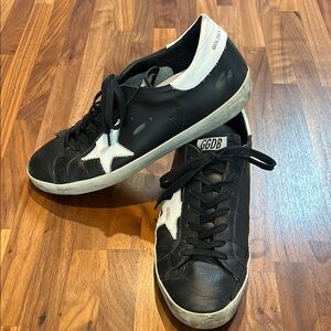 Golden Goose Superstar Men’s Size 43 Black Sneakers with White Stars